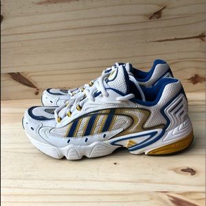 adidas universal 1999